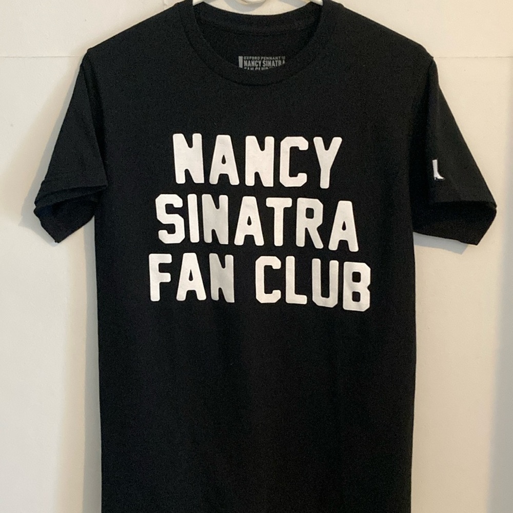 Nancy Sinatra Fan Club T-shirt black Small NWOT